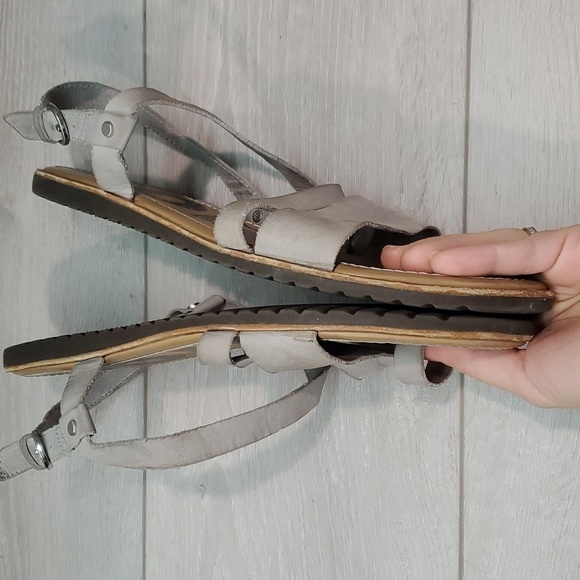 Sorel Women Comfort Loop Toe Ella Criss Cross in dove Sandals Flats shoes 10 - Picture 9 of 15